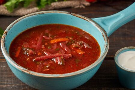 Борщ со сметаной