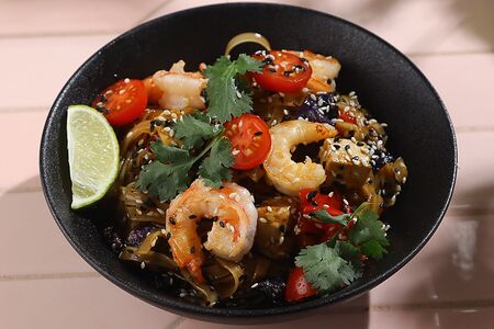 Лапша с креветками