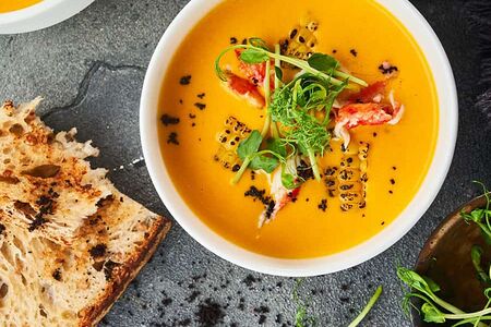 Кукурузный суп с крабом