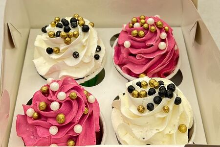 Набор из 4 капкейков