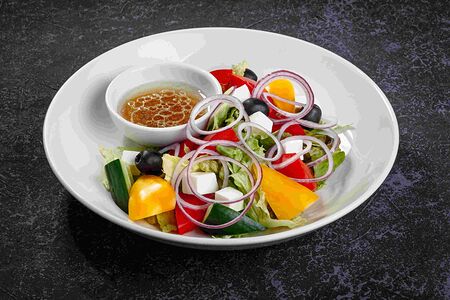 Салат греческий