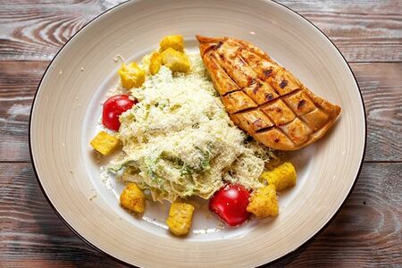 Салат Цезарь по-восточному