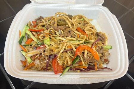 Удон с маринованной говядиной