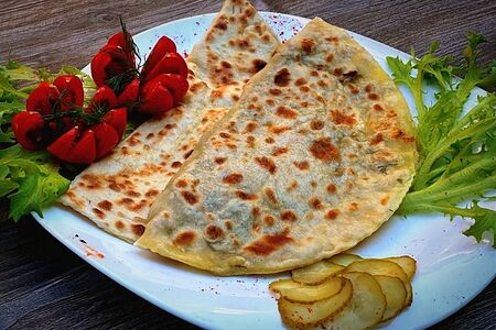 Кутабы Чуду с зеленью