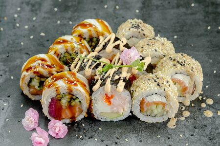 Большой ролл 3 по 4