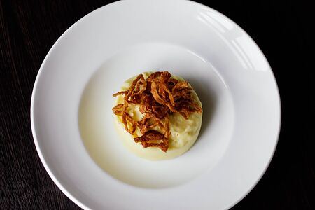 Картофельное пюре с луком Табако