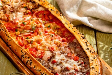 Большая лодочка с тремя начинками