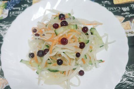 Салат Витаминный с клюквой