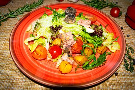 Салат Нисуаз