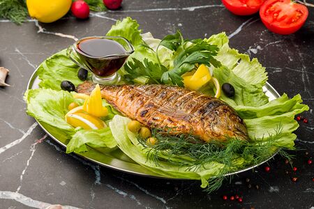 Дорадо на гриле