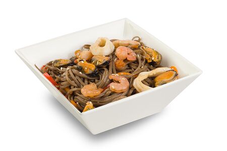 Соба с морепродуктами