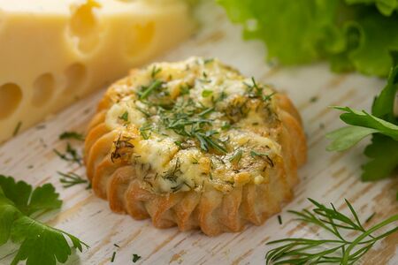Перепечки с сыром и зеленью