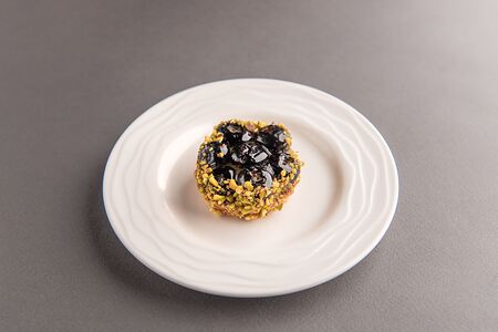 Корзиночка с голубикой