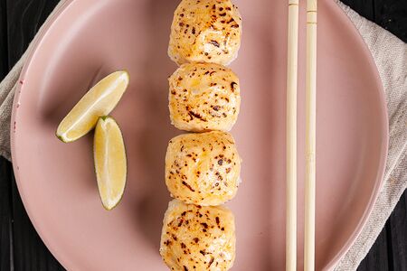 Запеченный с креветкой