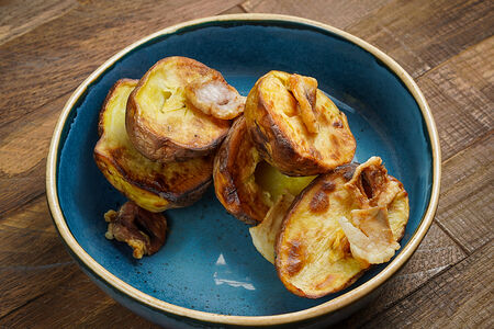 Картофель с салом на мангале