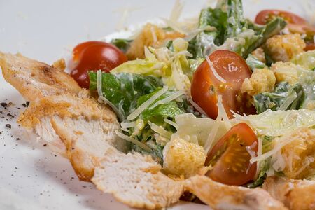 Цезарь с курицей