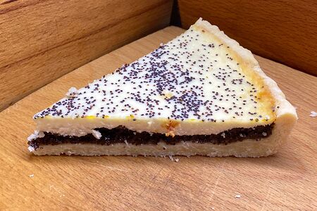 Пирог песочный с маком