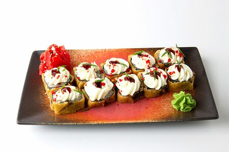 Фирменный ролл Party