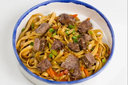 Лапша с говядиной
