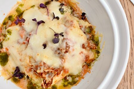 Лазанья мясная с овощами