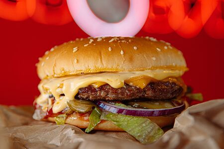 Сырный Гусьбургер