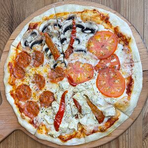 Четыре сезона, пицца на тонком тесте