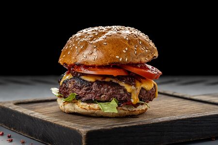 Бургер с говядиной