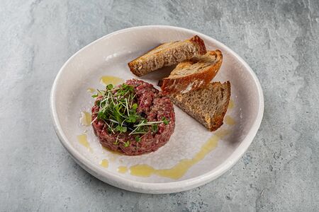 Тартар из говяжьей вырезки