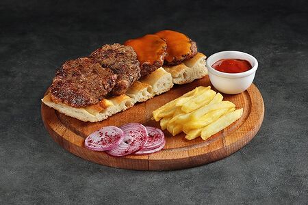 Кефте ассорти