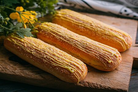 Эклер банановый