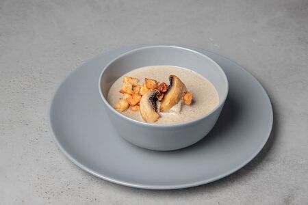 Крем-суп грибной