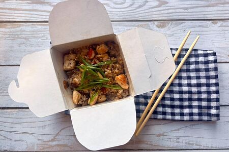 Рис с курицей и овощами