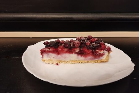 Торт лесная ягода