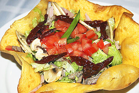 Салат Пикантини