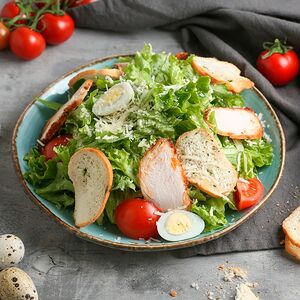 Կեսար հավի մսով