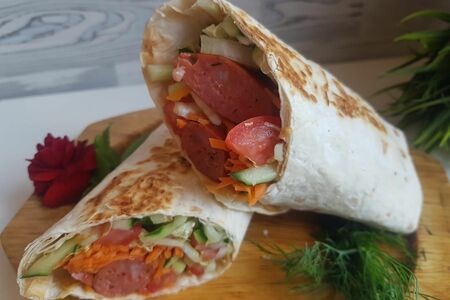 Супер хот-дог двойной в лаваше