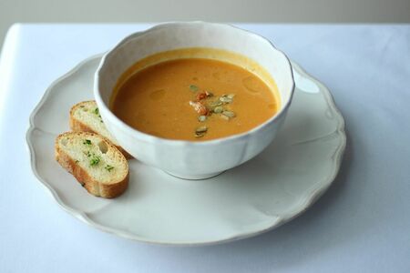 Крем-суп из тыквы с креветками