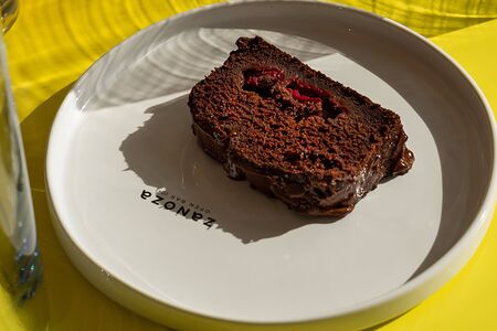 Шоколадный кекс