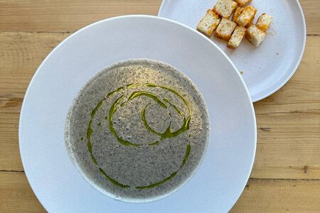 Грибной крем-суп с сухариками