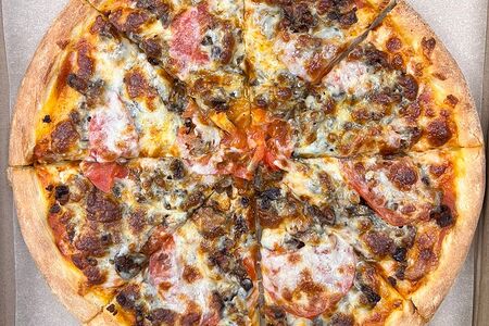 Мясная с сыром 