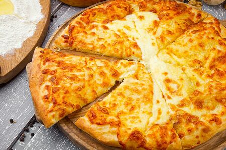 Хачапури по-мегрельски