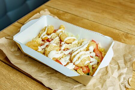 Салат типа Цезарь с креветками