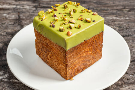 Куб фисташковый