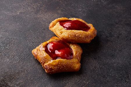 Галета с клубникой