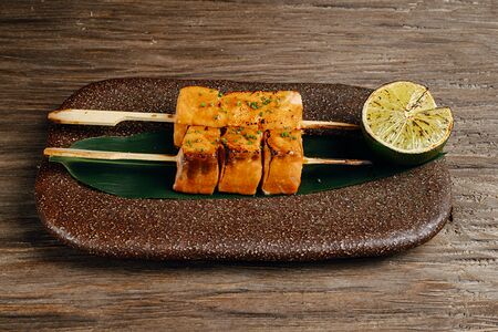 Лосось с ананасовым терияки