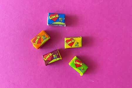 Жвачки Love is