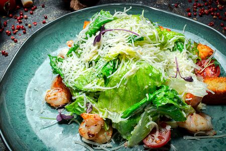 Цезарь с креветками