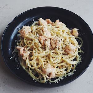 Паста с креветками блю чиз