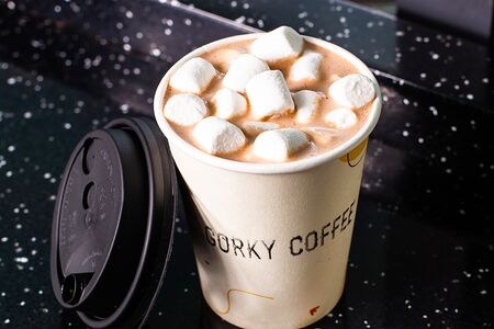 Какао с зефирками