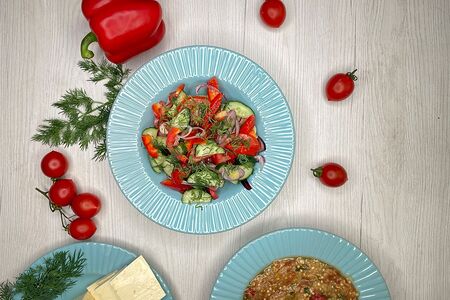 Салат овощной